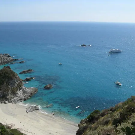 Anna Tropea
